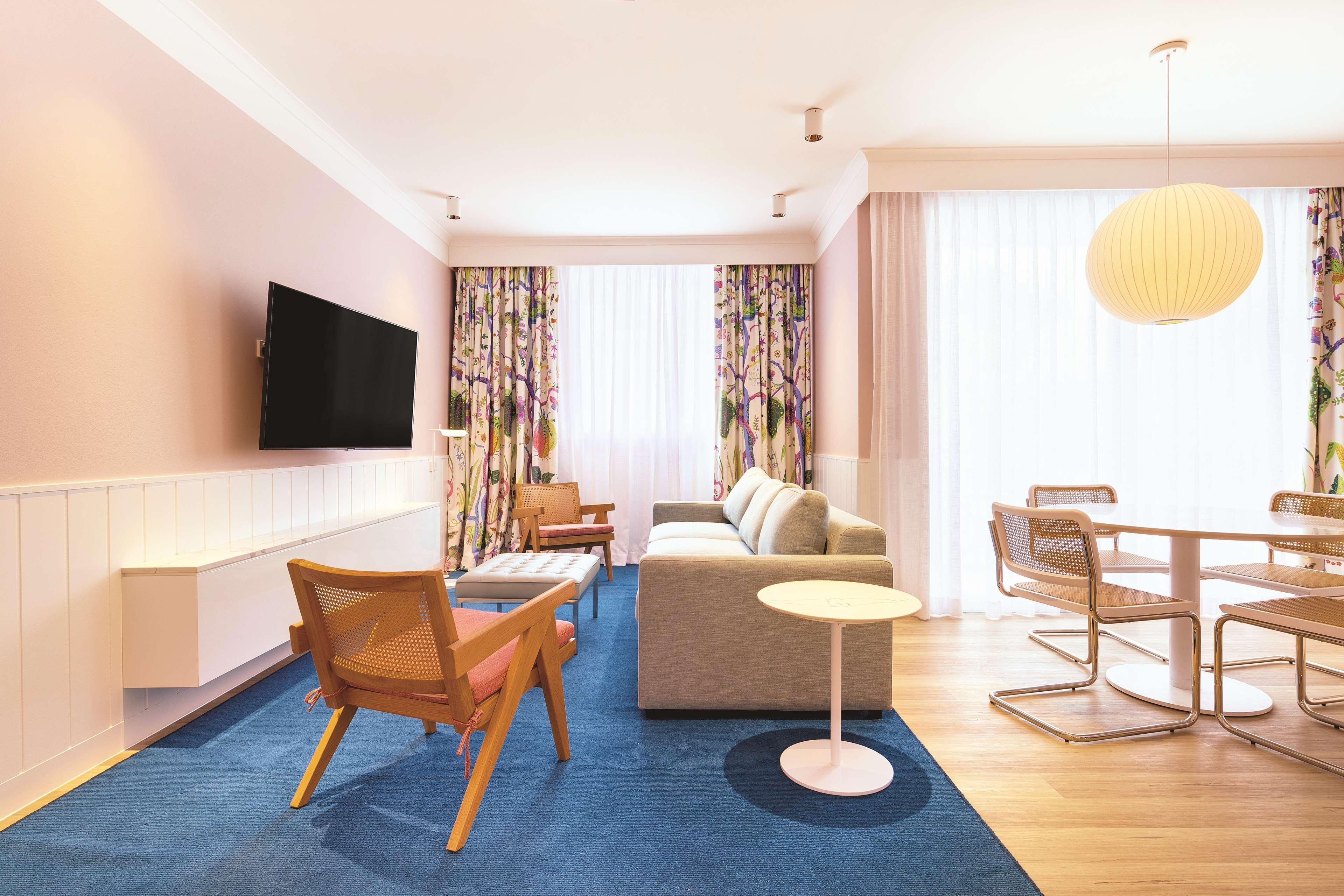 Adina Apartment Hotel Chippendale Сидней Экстерьер фото