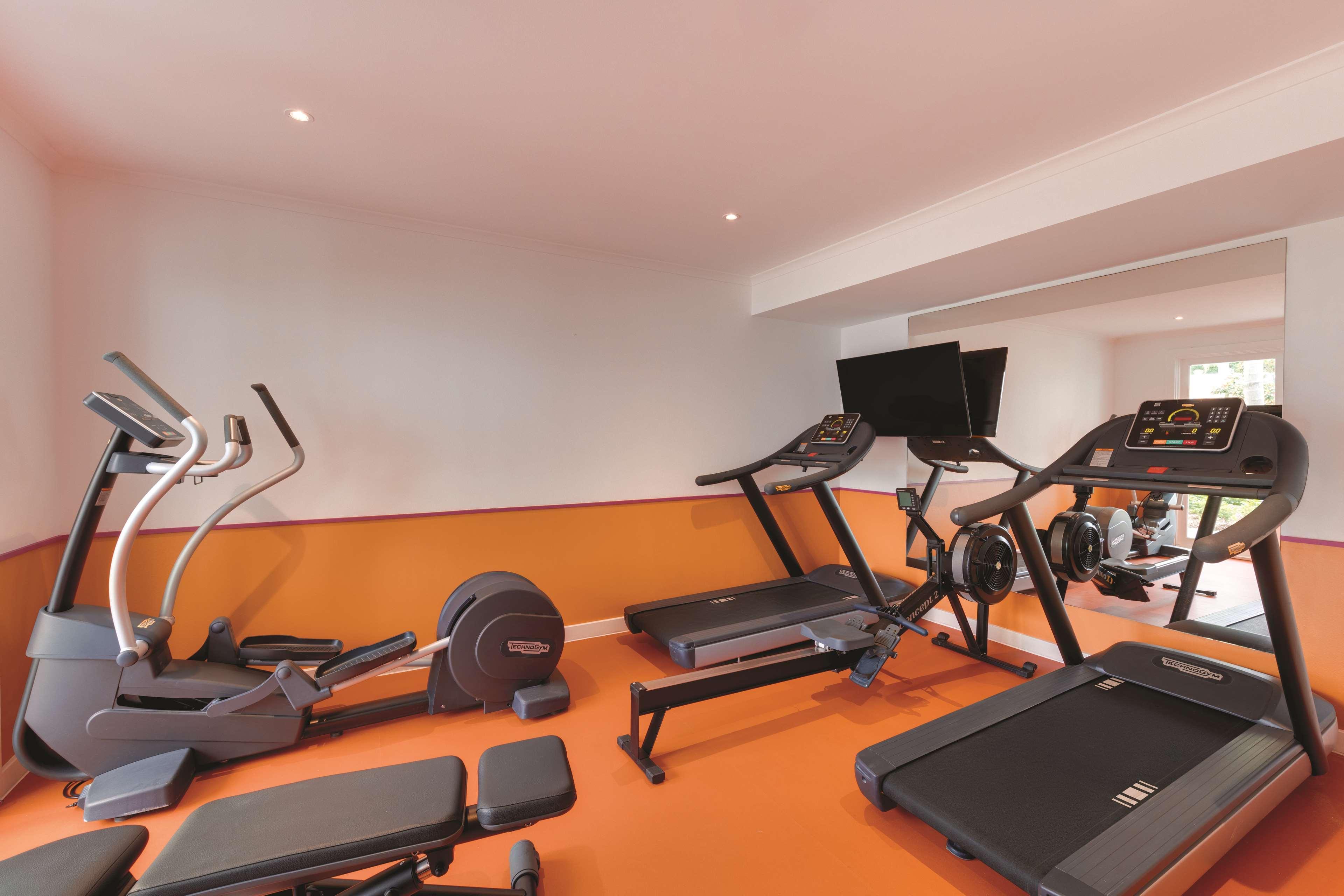 Adina Apartment Hotel Chippendale Сидней Экстерьер фото